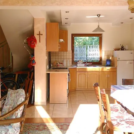 Vakantiehuis Bursztynowy Domek Lubiatowo Lubiatowo (Pomerania)